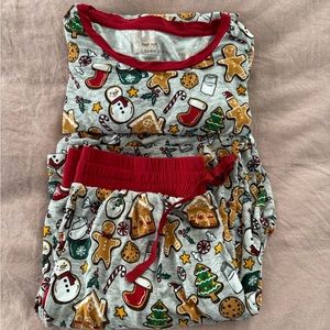 Little sleepies men’s pajama top and bottom